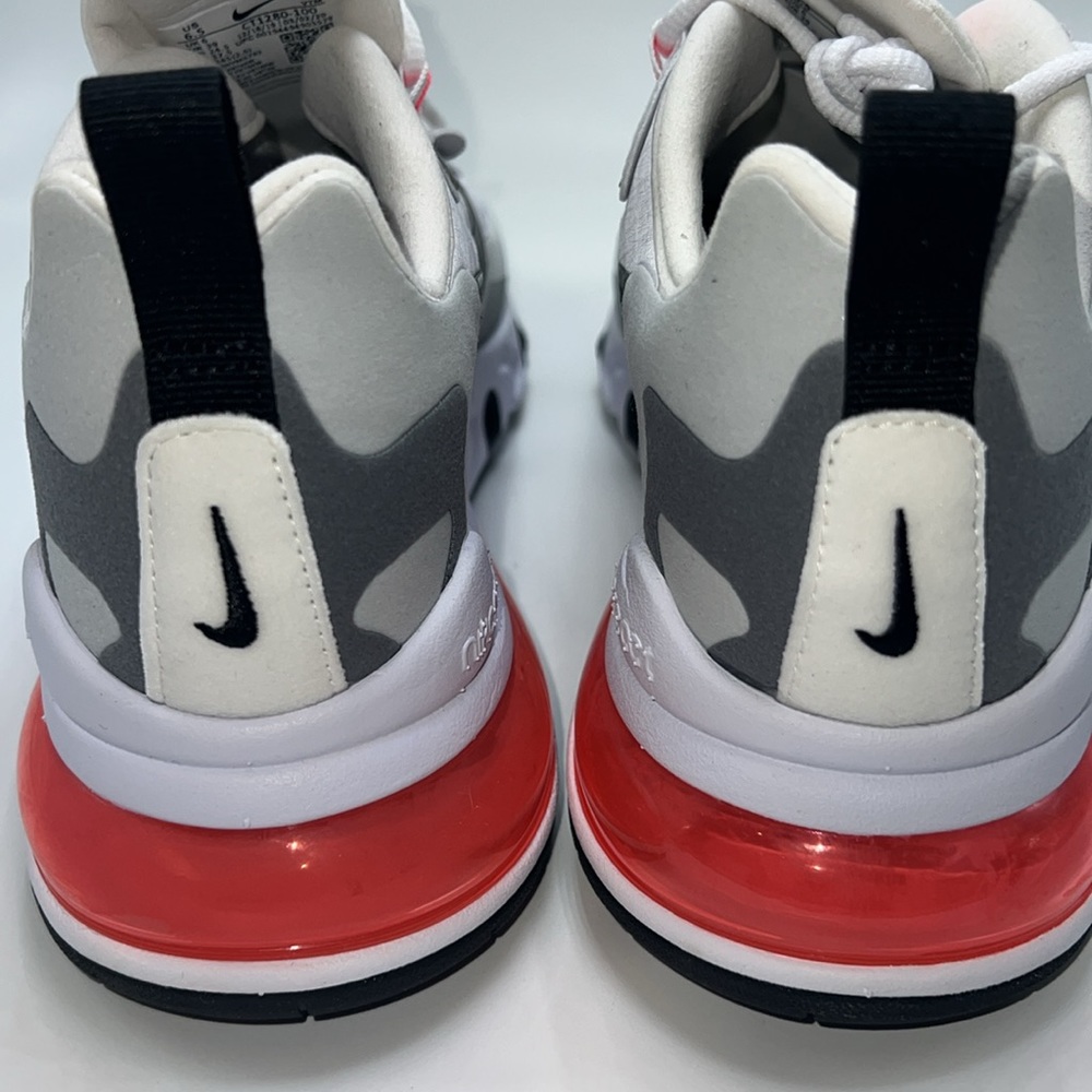 ❤️NWT NIKE AIR MAX 270 REACT SNEAKER - Picture 9 of 13